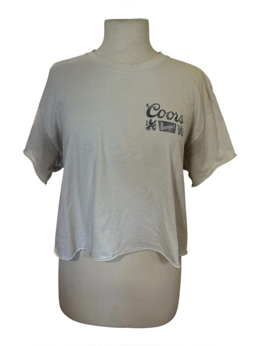 Coors Banquet Crop Top Graphic T-Shirt  Distressed Size L Mountains Rodeo Farm